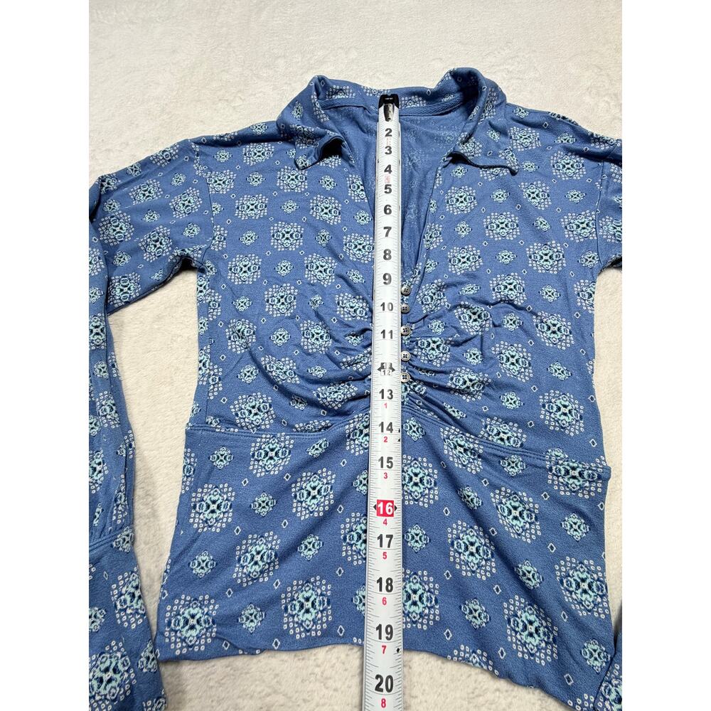 Free People Blue Patterned Ruched Front Long Sleeve Collar Top Small Boho Y2K - Picture 7 of 10